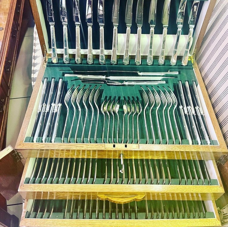 Spectacular 130-piece Angora Sheffield silver plated cutlery canteen: POR