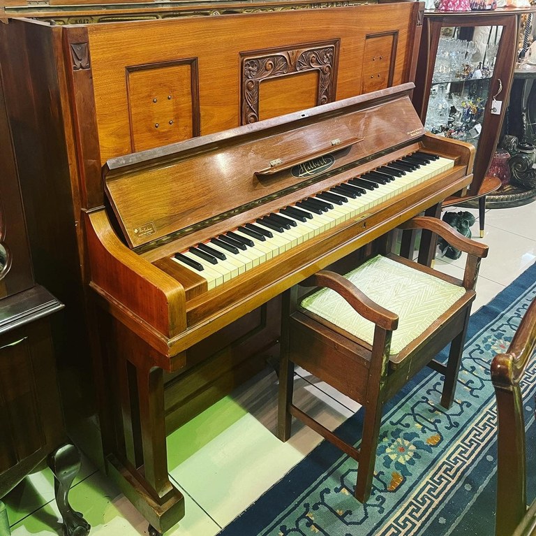 Hilbert & Winkelmann piano with piano chair, mid 19th Century