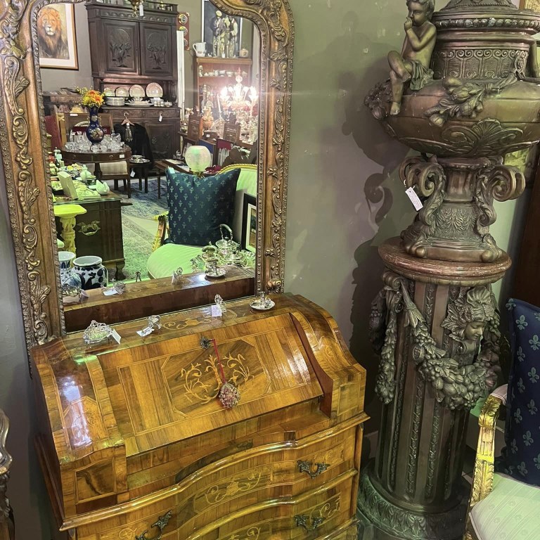 Antique Italian kingwood and walnut ladies secrataire, French style gild mirror, Cast bronze urn on plinth late 19th Century