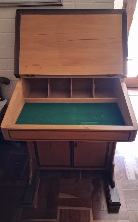 Cape stinkwood & yellow wood ladies writing desk