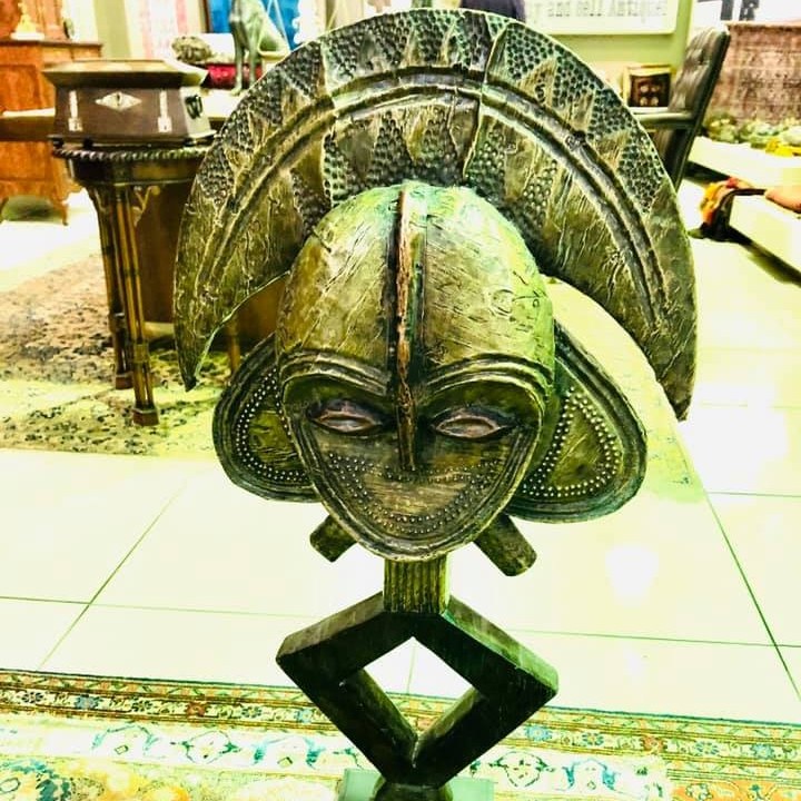 RELIQUARY STATUE - MAHONGWE TRIBE (GABON)