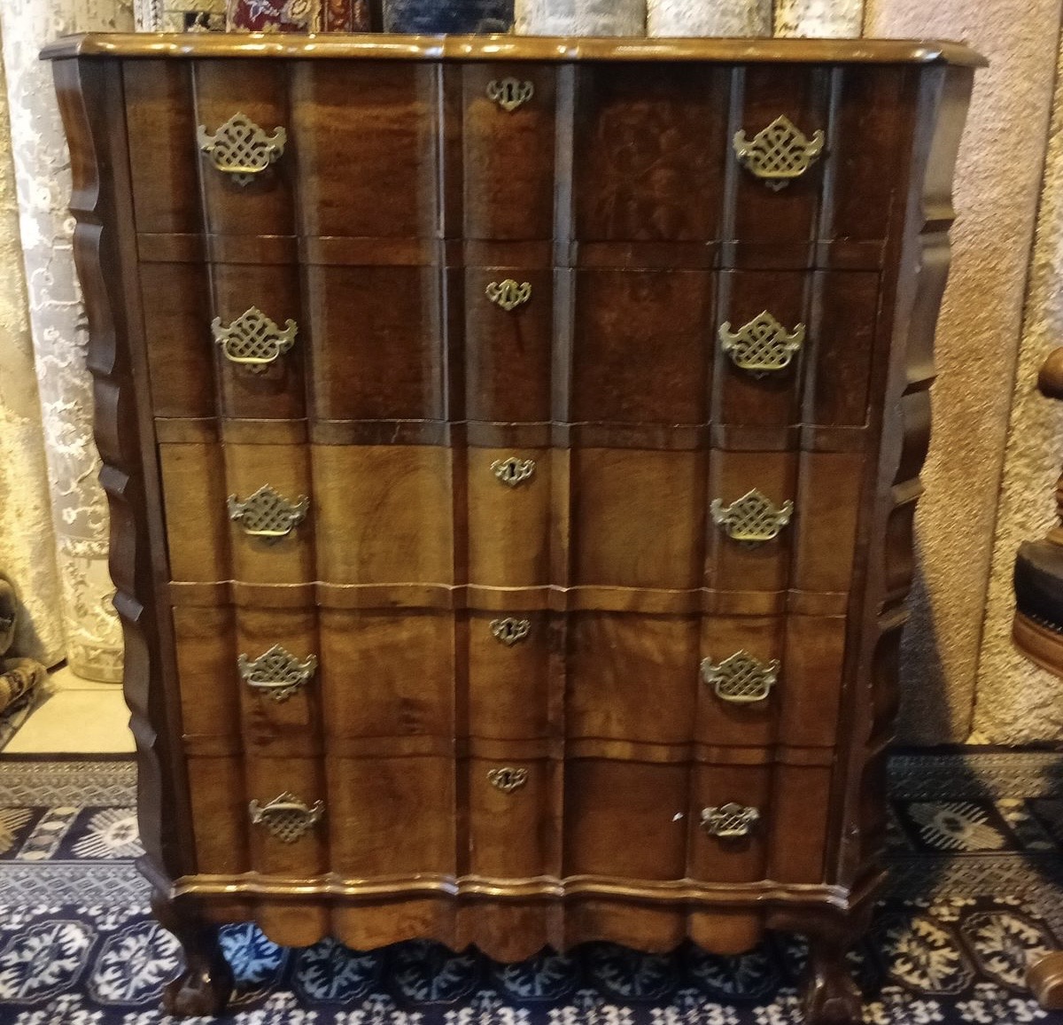 Imbuia ball & claw chest of drawers: R7,000