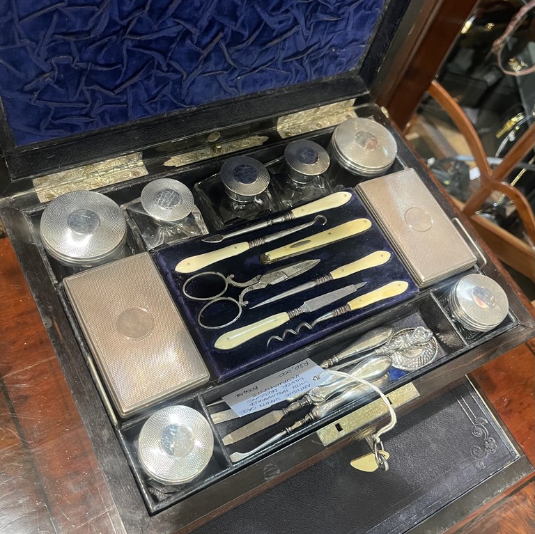 Victorian vanity case