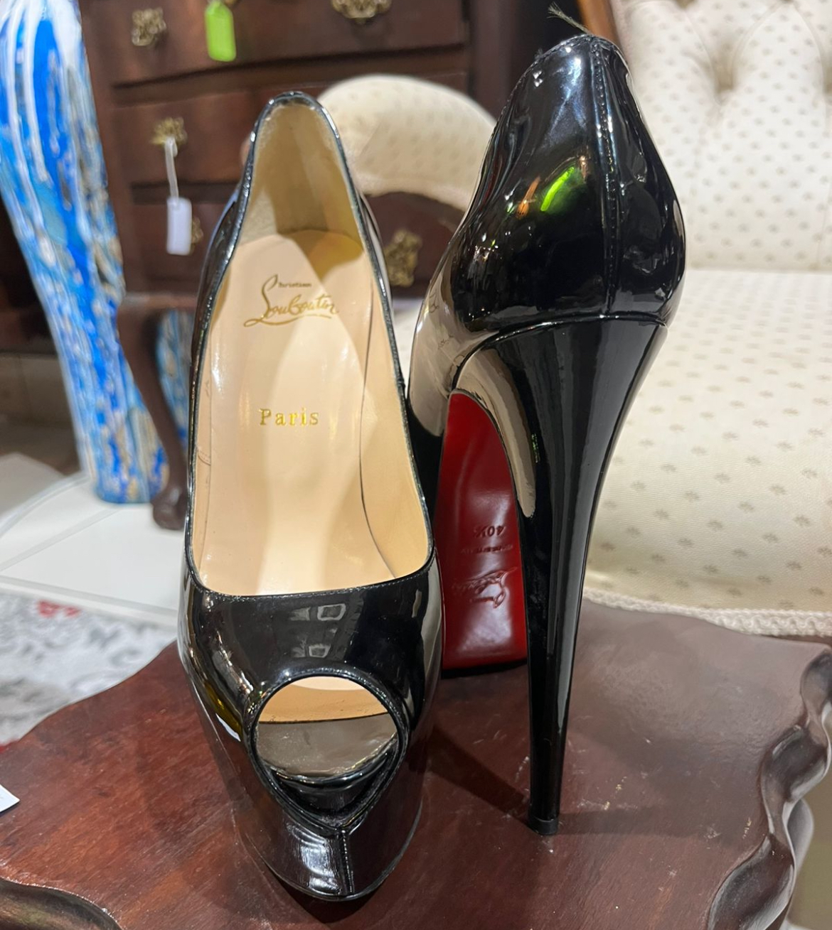 Christian Louboutin Very Prive 160mm black patent leather pumps, Size 6,5