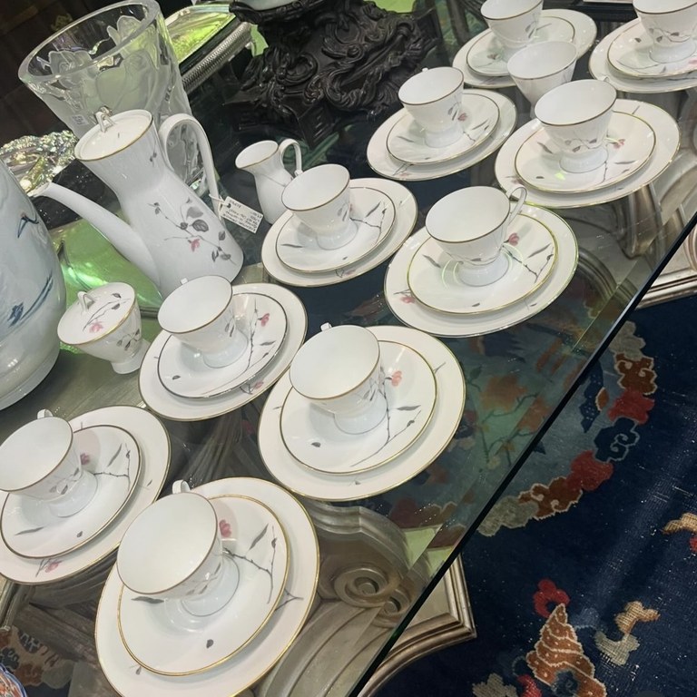 Rosenthal Japanese Quince tea set, 34-piece, Mid-Century