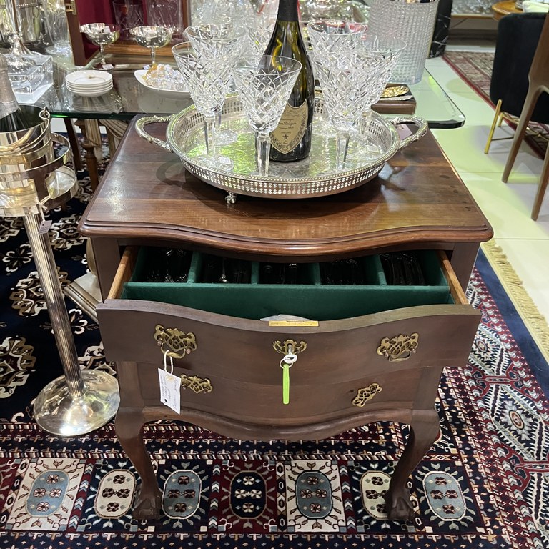 Ball & claw cutlery table with 12-setting silver plated cutlery set, early 1900's