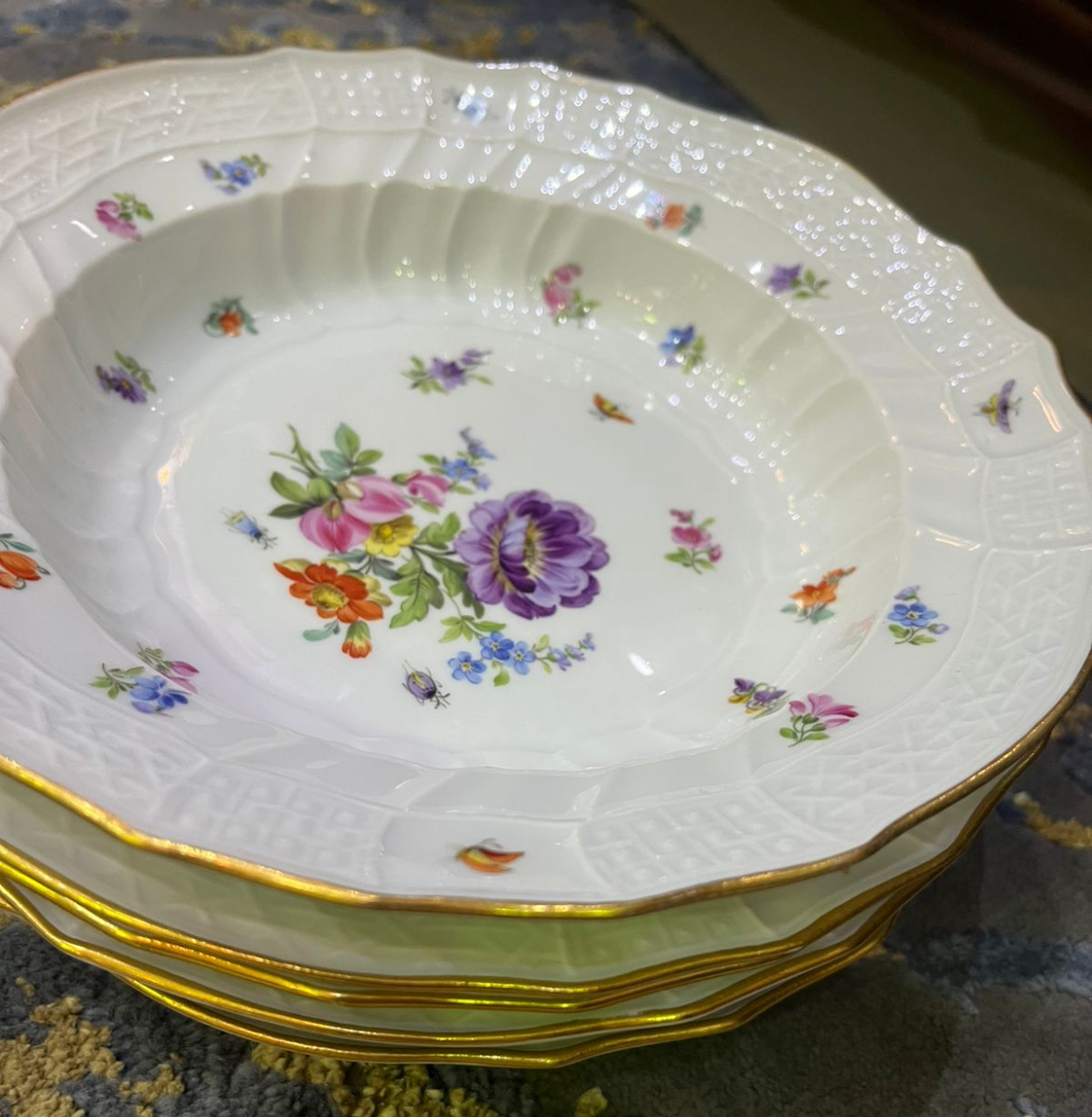Meissen New Bradenstein dinner plates x 5: R5,000 ea