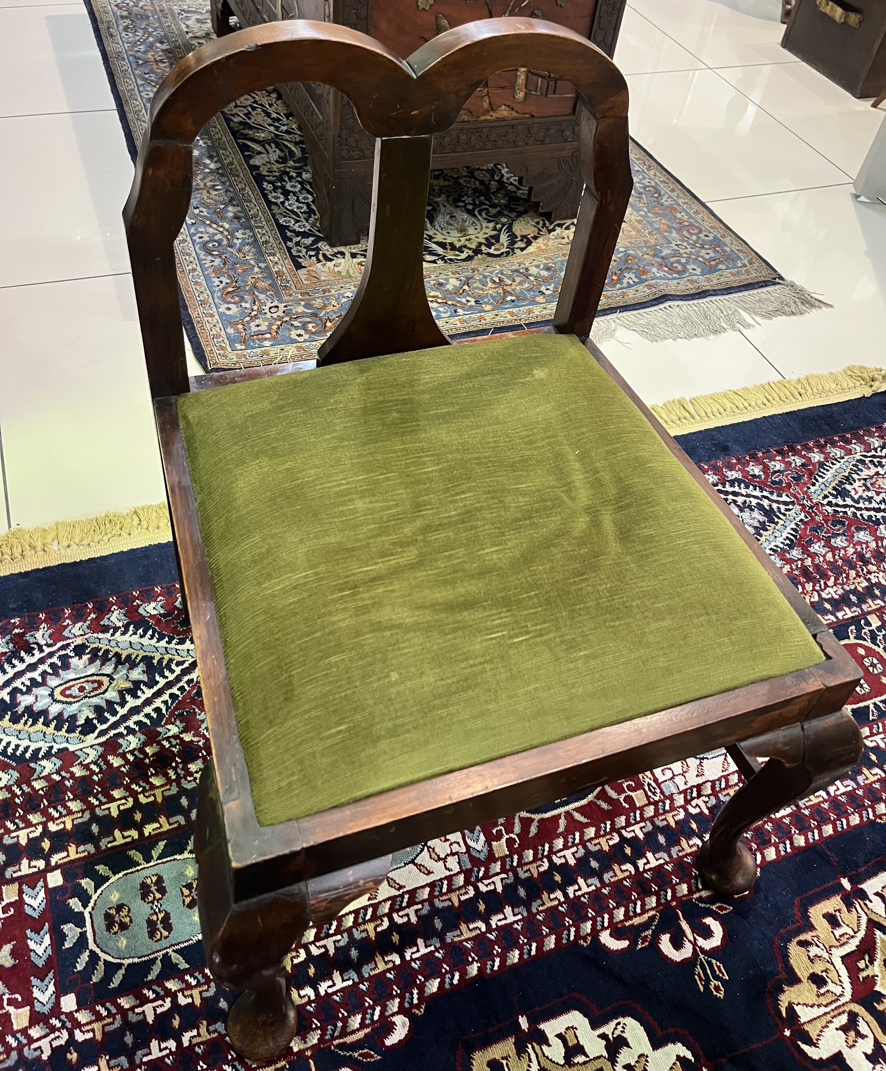 Vintage dressing table low chair
