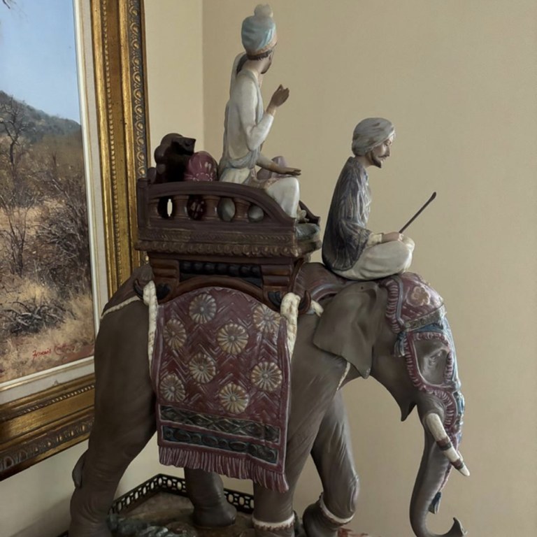 Lladro "Road to Mandalay": POR