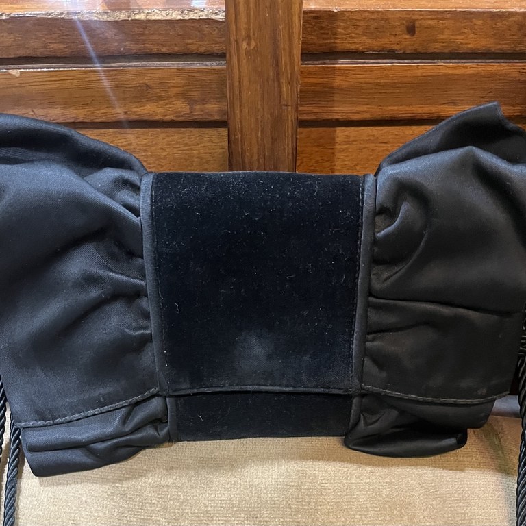 Vintage Fendi velvet handbag