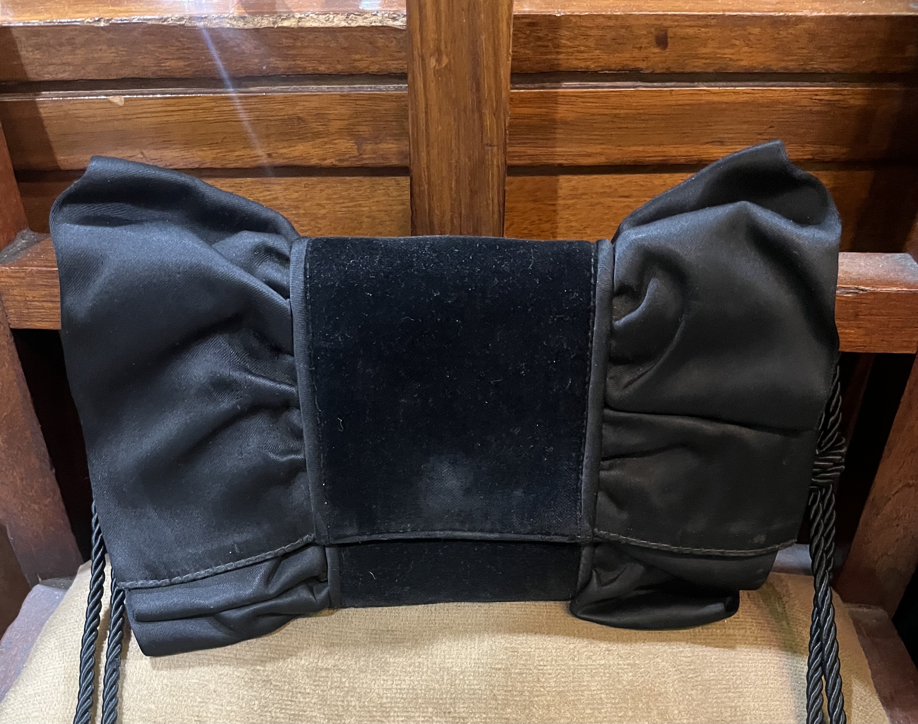 Vintage Fendi velvet handbag