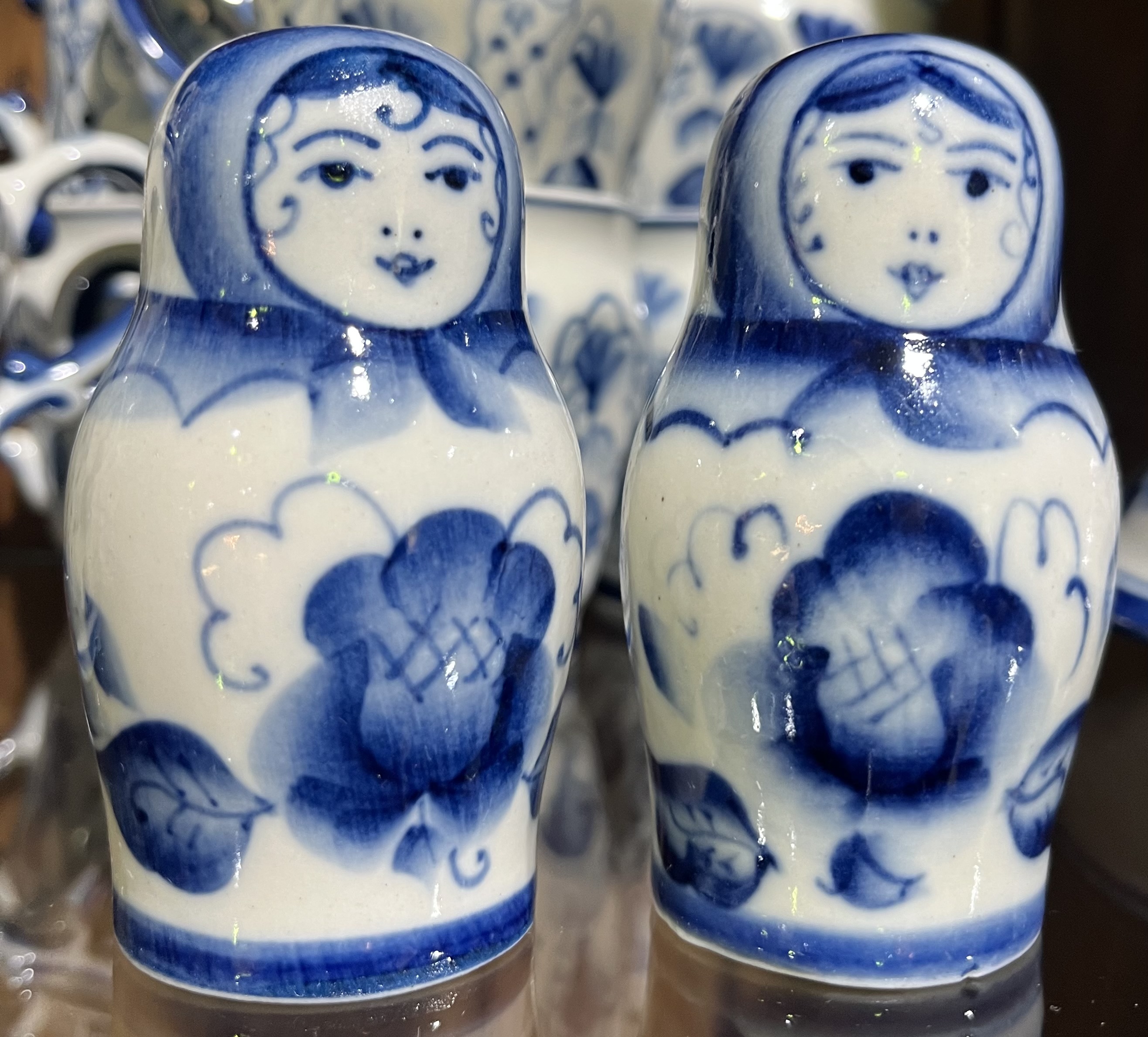 Russian Blue & White salt & pepper pots - R800