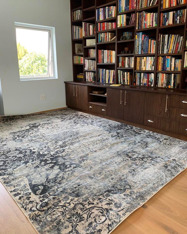 No 657 Ghorbany Collection: Zaya