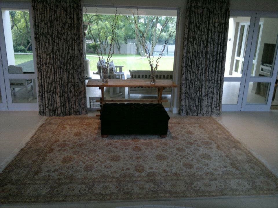 No 246 Carpet Description: Silk and wool Agra