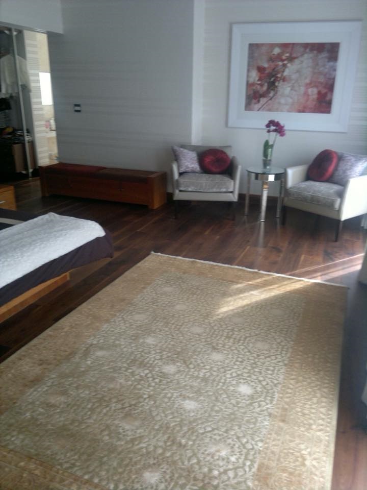 No 257 Carpet Description: Modern Agra design