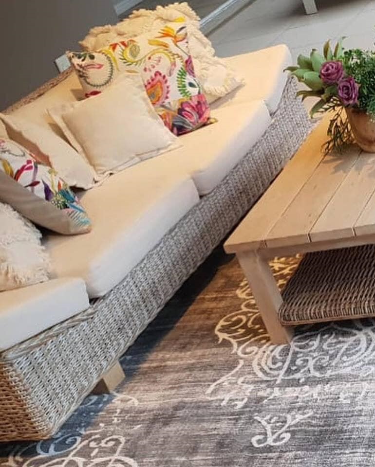 No 376 Ghorbany Collection: Zaya