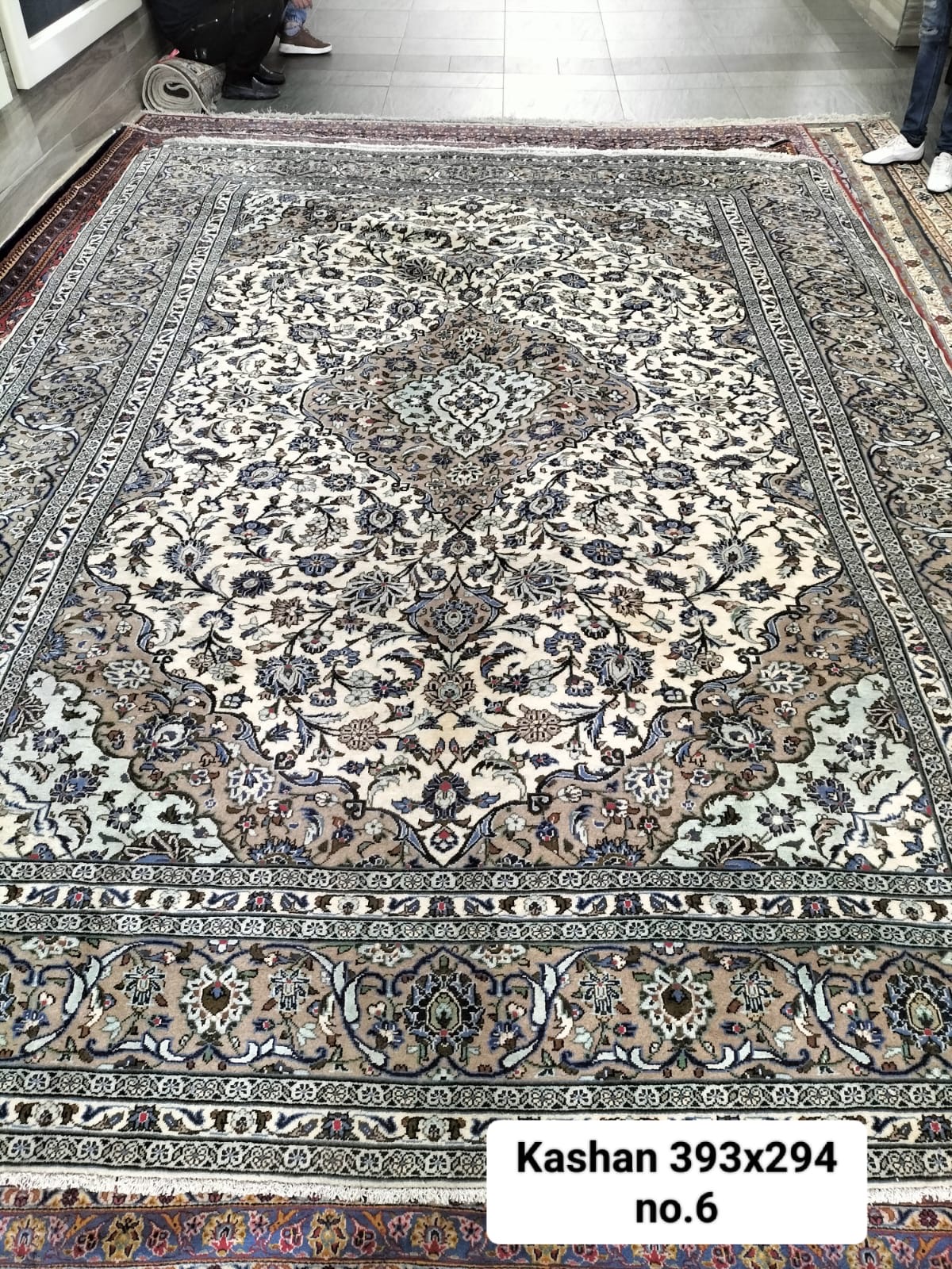 Kashan 393 x 294