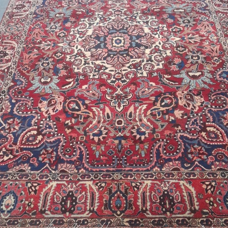 Bakhtiari 317x217: R29,999