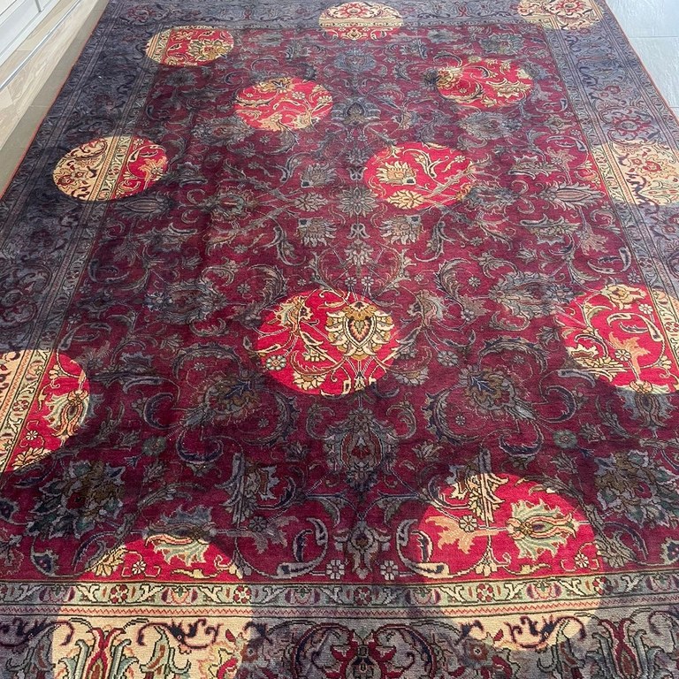 Distressed vintage rug 345x252: R4,000