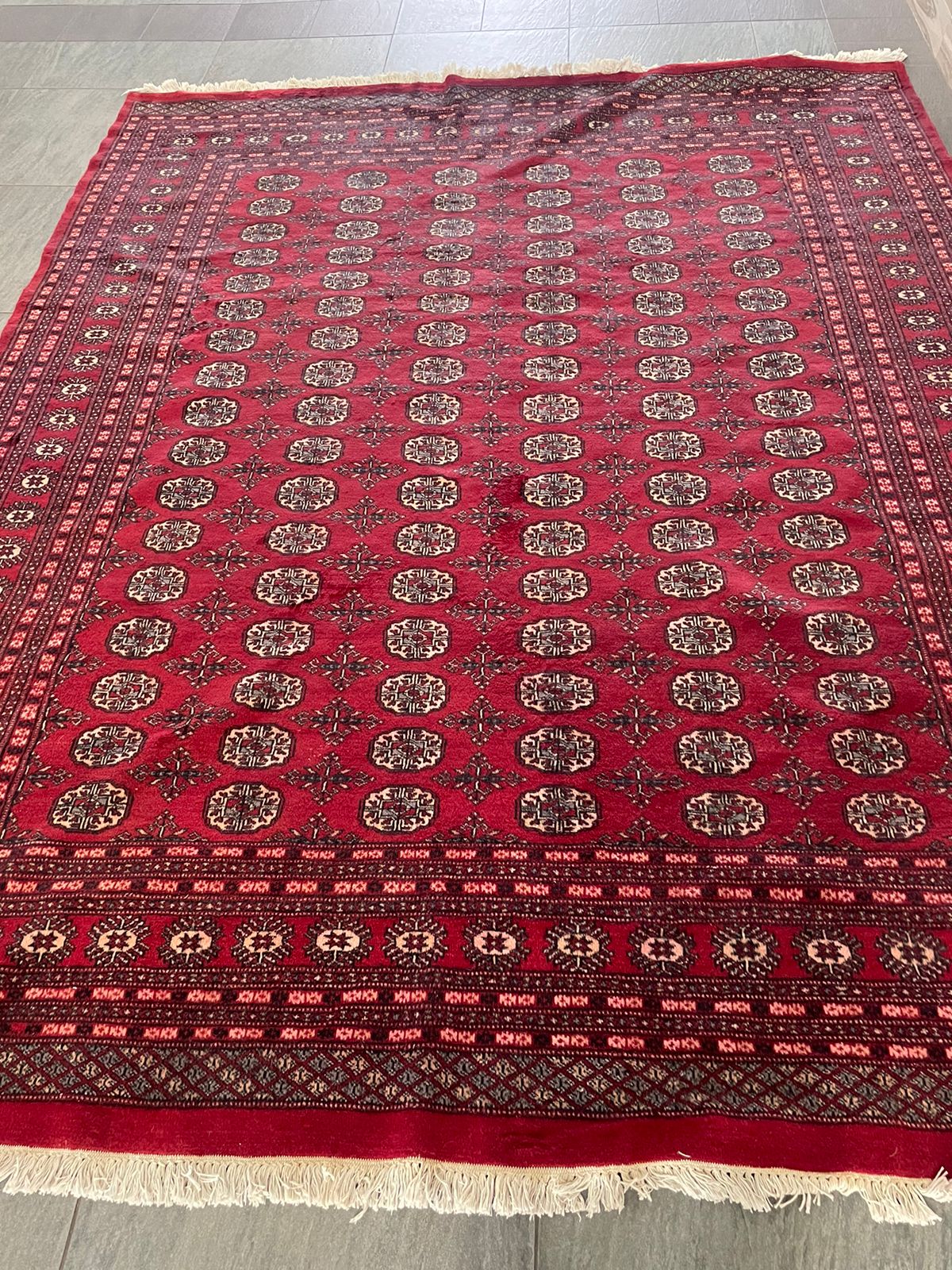 Pakestanian rug 351x247: R15,999