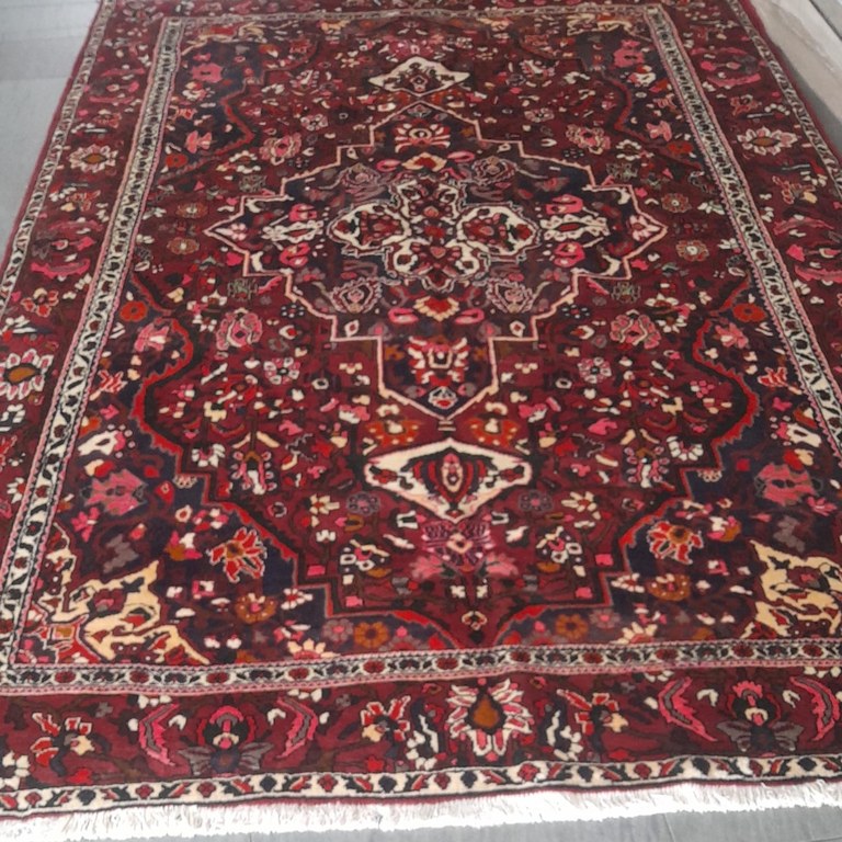 Bakhtiari 315x211: R29,999