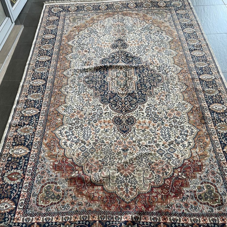 Kesmiri 263x170: R16,999