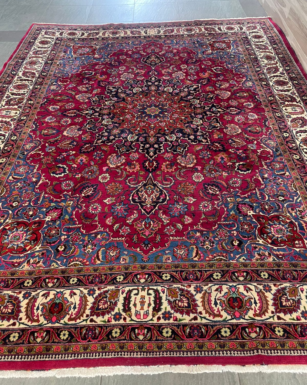 Mashad 390x309: R44,999