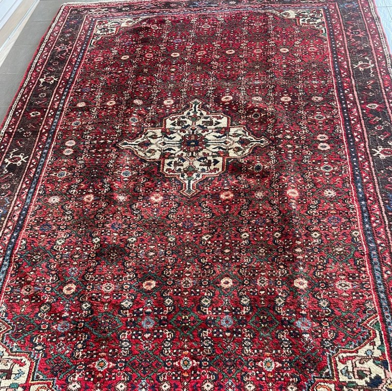 Hamadan 299x212: R26,999