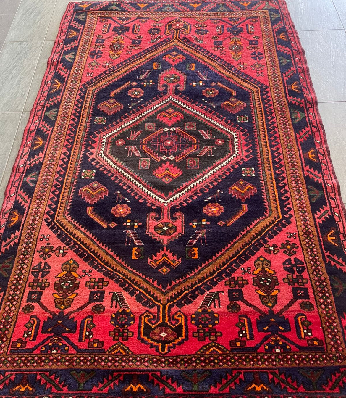 Hamadan 234x147: R9,999