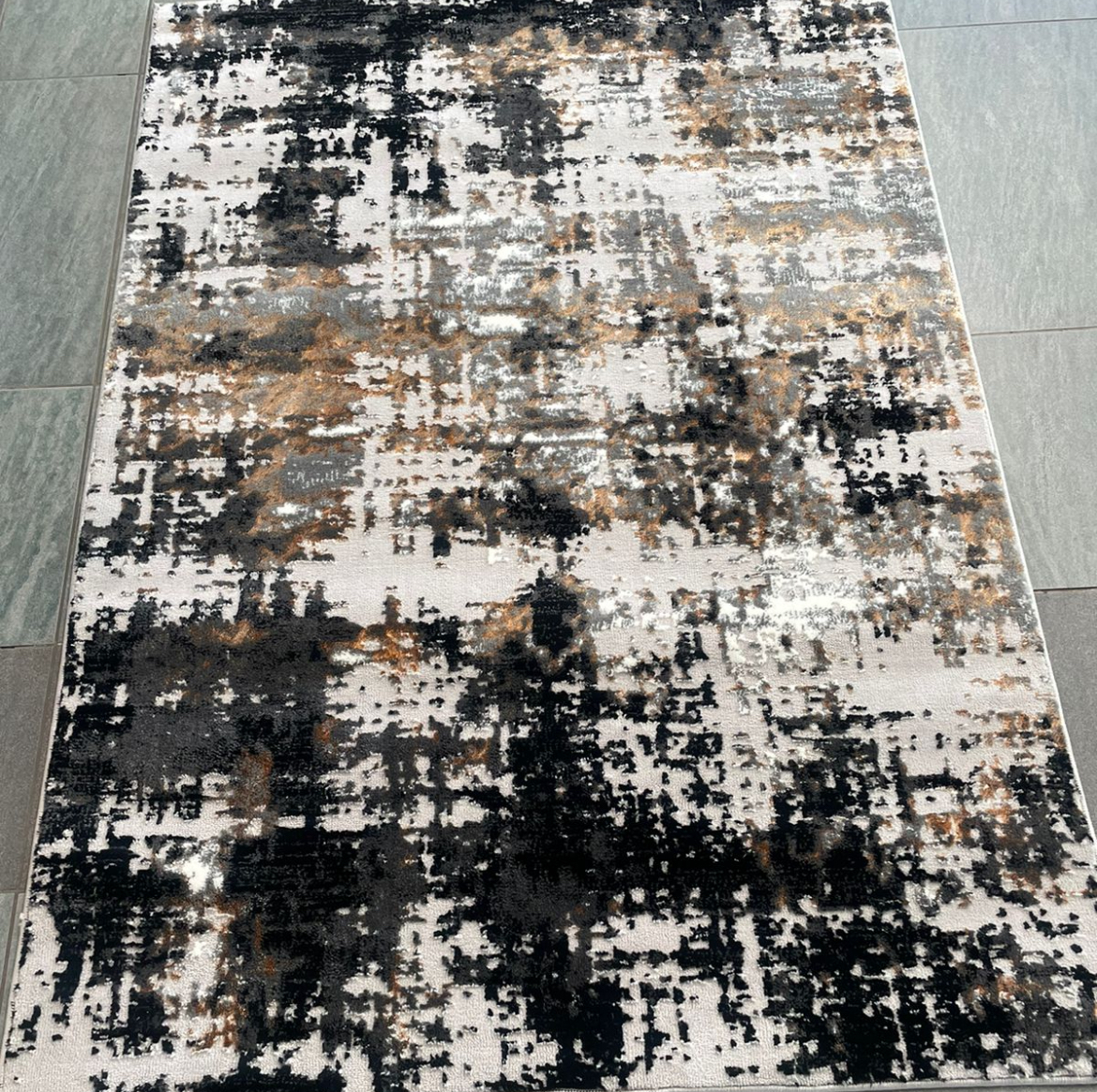 Modern 168x120: R2,999