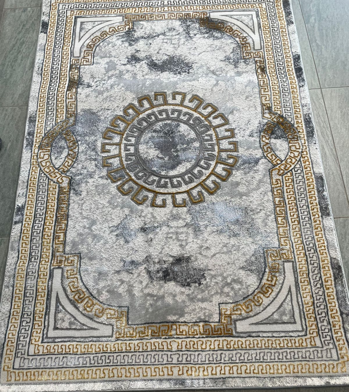 Modern 180x120: R2,999