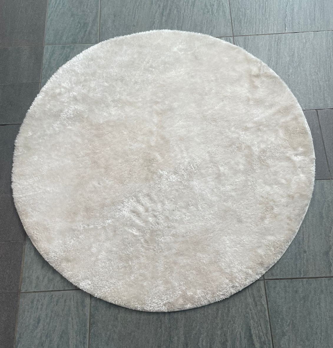 Shaggie 110x110: R2,999