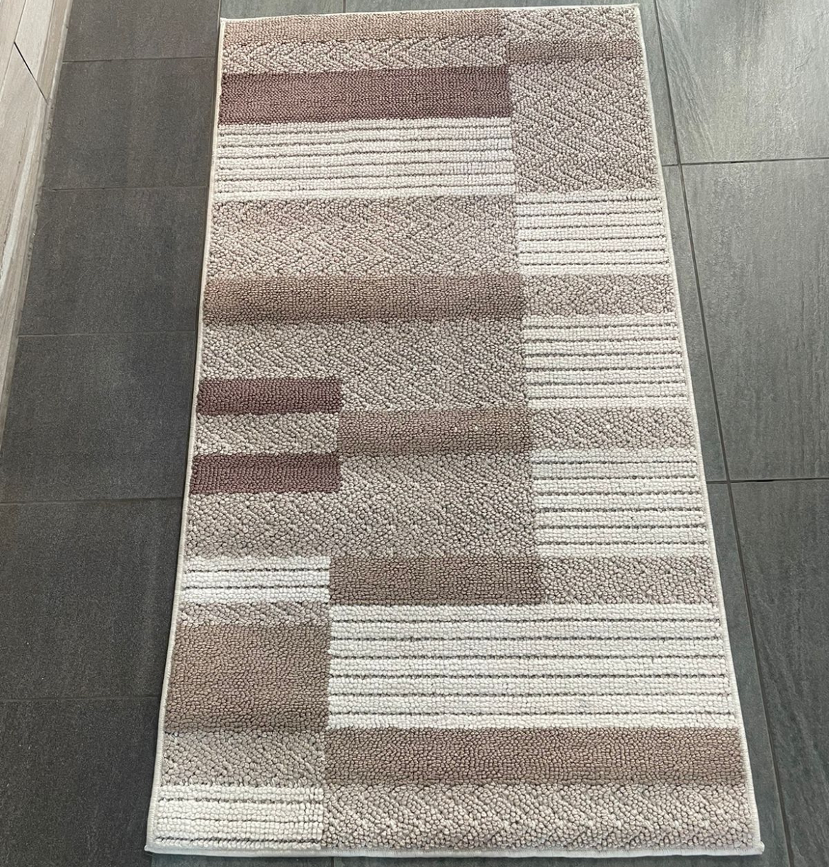 Modern 150x80: R1,999