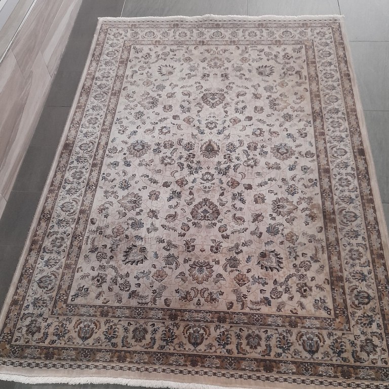 Classic 233x160: R6,999