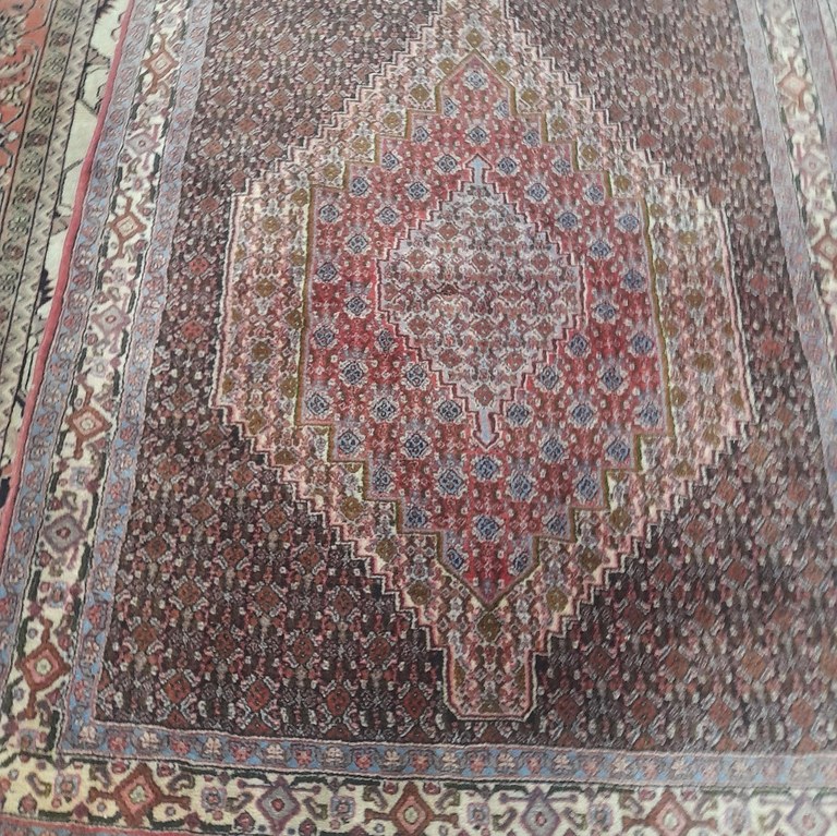 Tabriz 163x125: R7,999