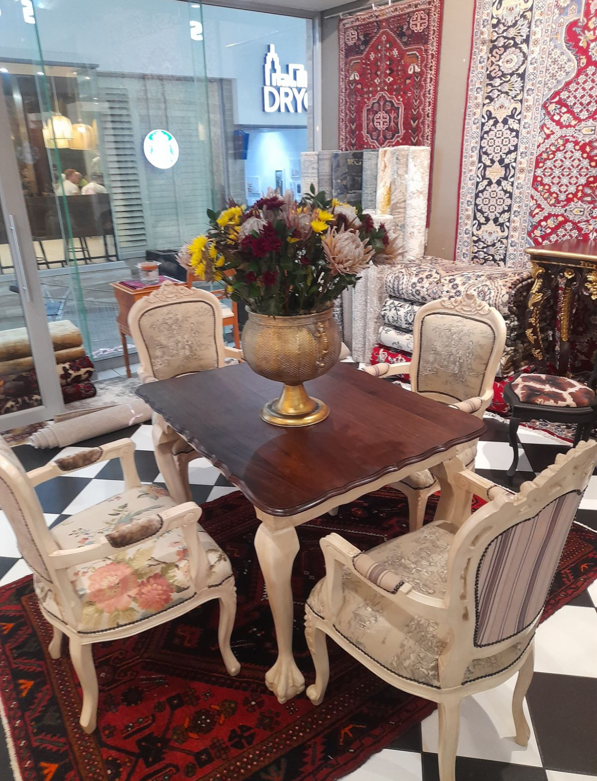 Antique 4-seater dining room table & chairs: R26,000