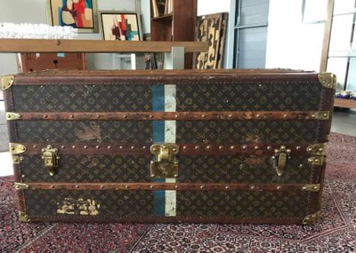 1920'S LOUIS VUITTON STEAMER TRUNK