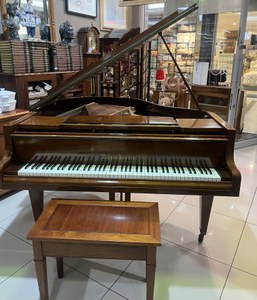 1950 L. Bösendorfer Baby Grand Piano (Serial No. 26998)