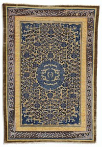 A LARGE NINGXIA 'DRAGON' CARPET NORTH CHINA, KANGXI PERIOD (1662-1722)