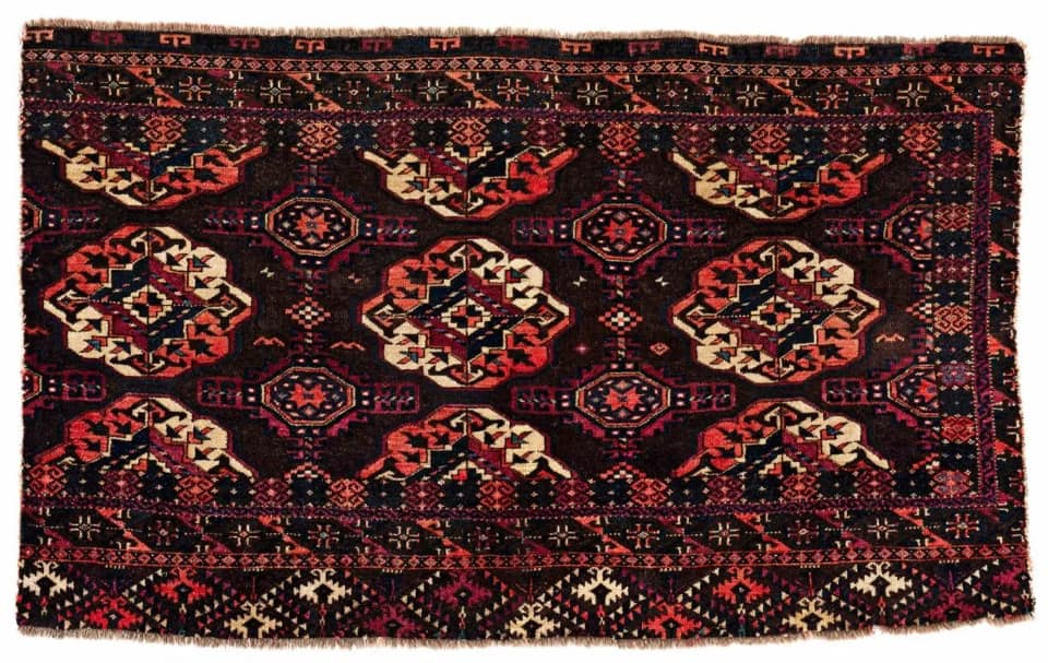 Arabatchi Chuval Fragment Sold for €1,700