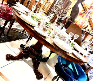 Original Victorian Loo Table (c. 1855)