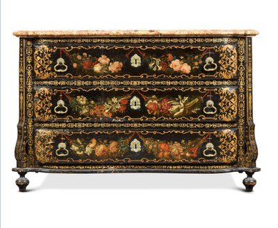 Régence black-japanned commode, circa 1725