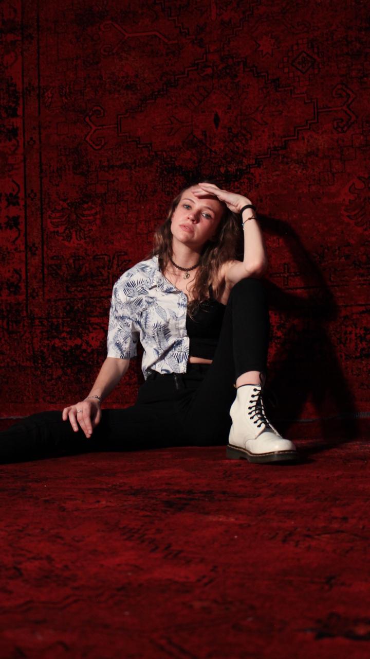 Instagram: @withlovefrom_hell