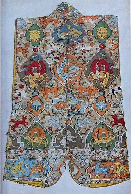 The jinbaori war vest